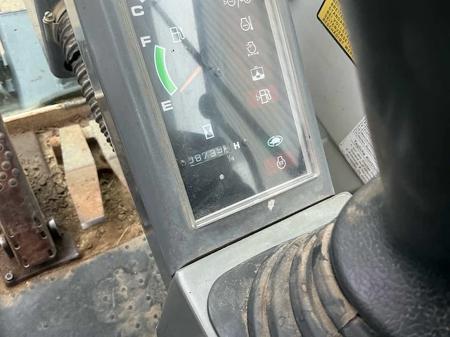 2006 takeuchi tb175w mobiele graafmachine met cw10, 2 bakken en extra banden - afbeelding 17 van  32