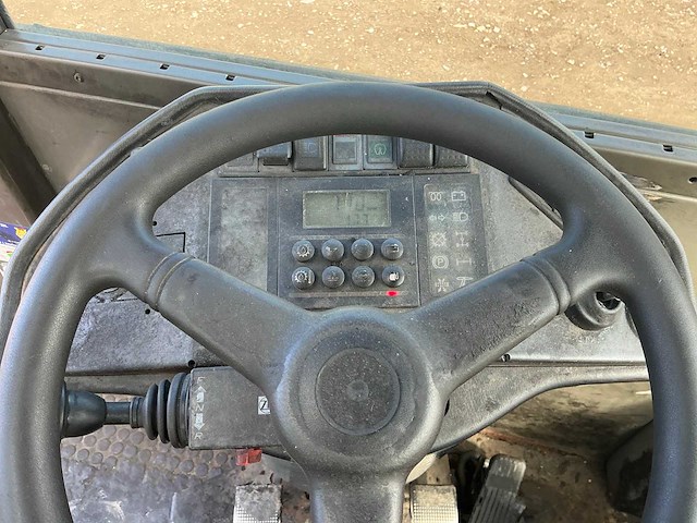 2006 terberg rt222 terminaltrekker - afbeelding 6 van  15