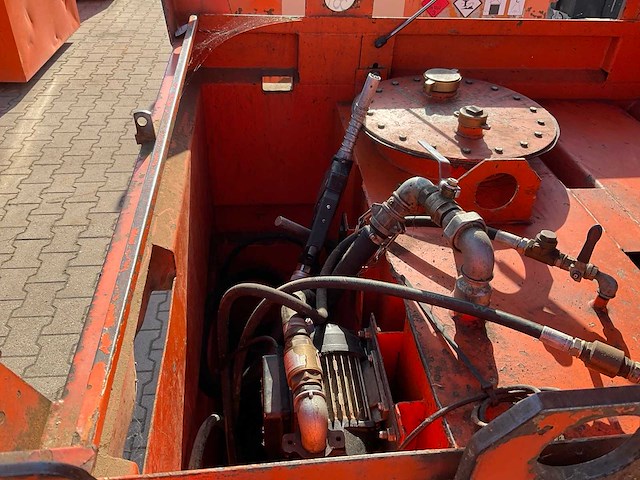 2006 tolsma brandstof opslagtank - afbeelding 12 van  13