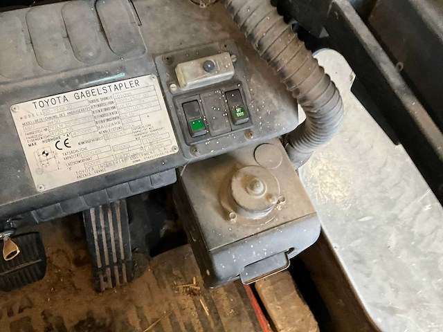 2006 toyota 02-7fgr30 vorkheftruck - afbeelding 9 van  25