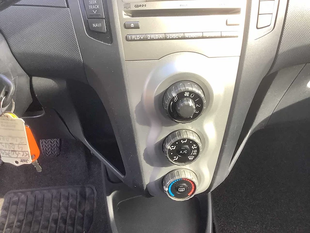 2006 toyota yaris 1.4 d-4d sol personenauto - afbeelding 1 van  6