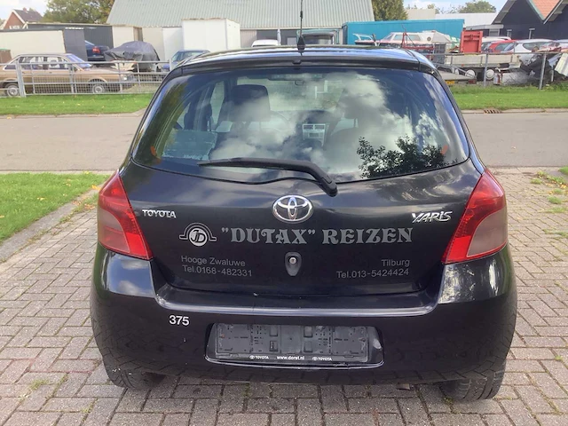 2006 toyota yaris 1.4 d-4d sol personenauto - afbeelding 8 van  12