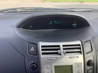 2006 toyota yaris 1.4 d-4d sol personenauto - afbeelding 12 van  12