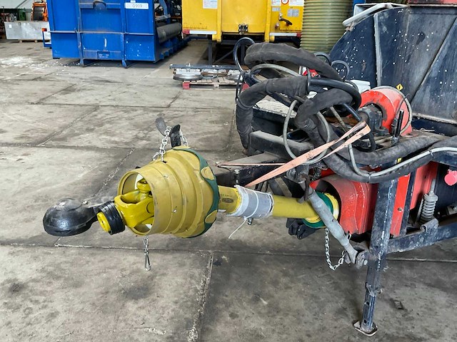 2006 trilo sg 600 vacuum sweeper zuigwagen - afbeelding 11 van  15