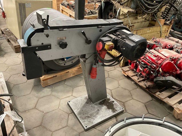 2006 tw y100l-2 bandschuurmachine - afbeelding 1 van  8