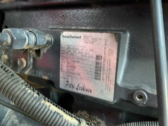 2006 valtra 6850 hi-tech vierwielaangedreven landbouwtractor - afbeelding 28 van  34