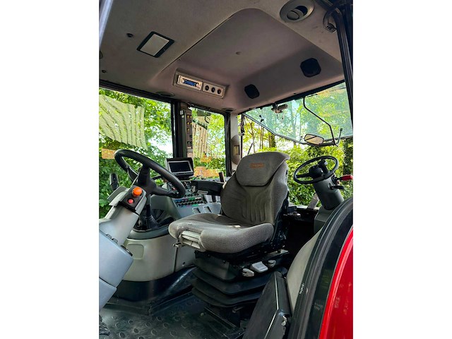 2006 valtra t190 7.4l vierwielaangedreven landbouwtractor - afbeelding 7 van  9