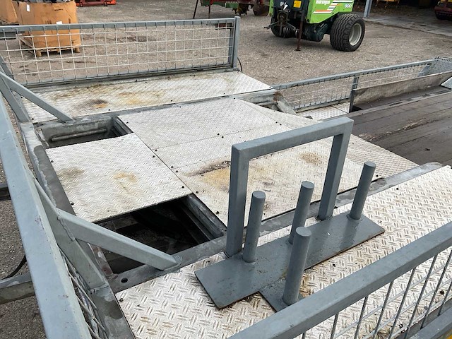 2006 van den beucken aanhangwagen - afbeelding 3 van  18