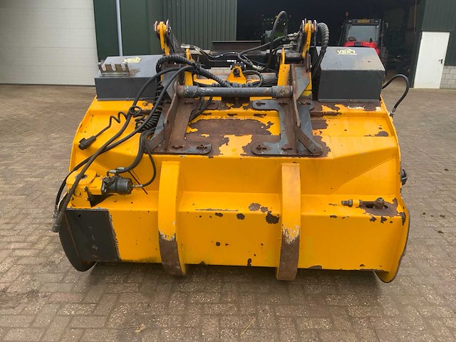 2006 vdmj ptmn2100 voermengbak - afbeelding 8 van  12