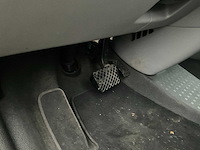 2006 volkswagen caravelle 2.5 tdi 340 trend.dc bedrijfswagen - afbeelding 8 van  34