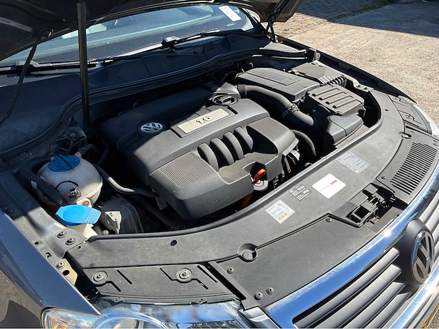 2006 volkswagen passat 1.6 trendline personenauto - afbeelding 17 van  30