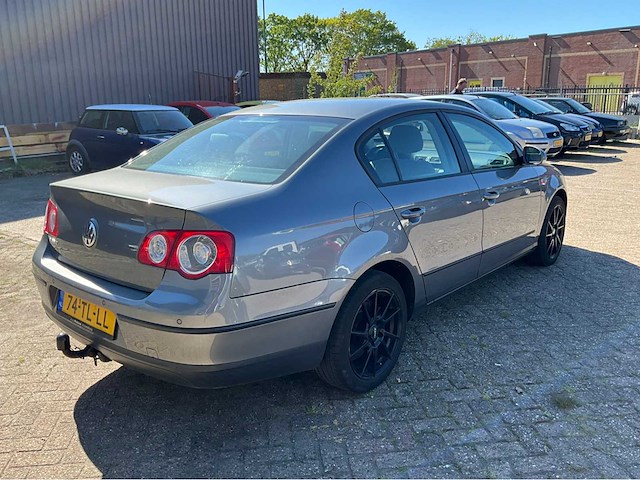 2006 volkswagen passat 1.6 trendline personenauto - afbeelding 26 van  30