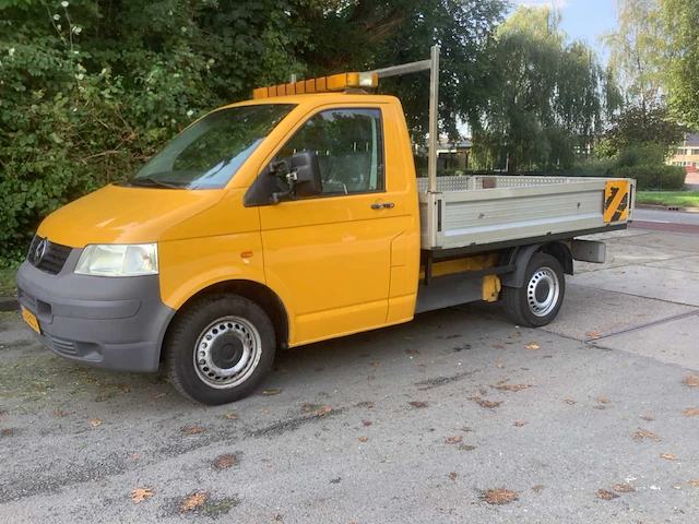 2006 volkswagen transporter 2.5 tdi 300 bedrijfswagen - afbeelding 1 van  17