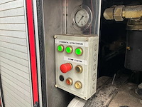 2006 volvo fm 6x2 l 8.0 hoogwerker brandweerwagen - afbeelding 9 van  31