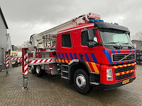2006 volvo fm 6x2 l 8.0 hoogwerker brandweerwagen - afbeelding 23 van  31