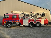 2006 volvo fm9-12 116fh brandweerwagen - afbeelding 12 van  39