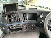 2006 volvo fm9 4x2r fal8.0 rad-a4 wegdekreiniger - afbeelding 18 van  34