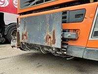 2006 volvo fm9 4x2r fal8.0 rad-a4 wegdekreiniger - afbeelding 33 van  34