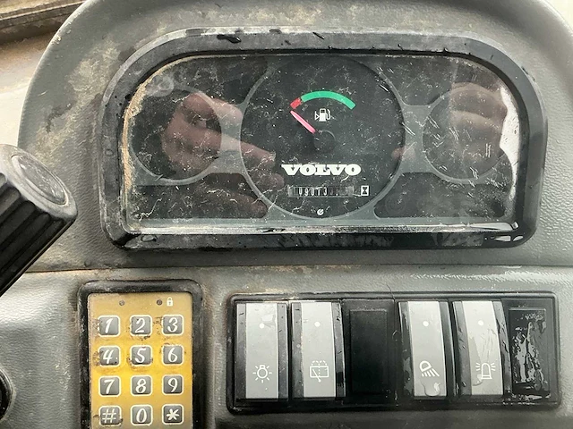 2006 volvo l25b -p shovel wiellader - afbeelding 10 van  31