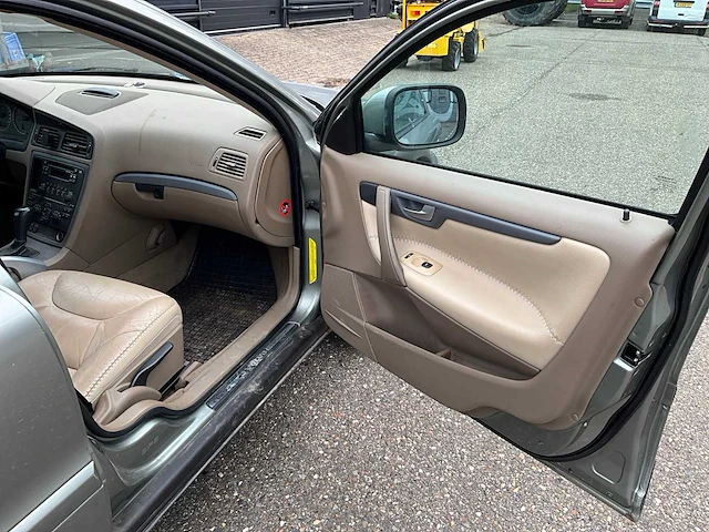 2006 volvo xc70 2.5t kinetic awd personenauto 96-td-lg - afbeelding 20 van  39