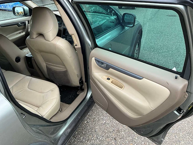 2006 volvo xc70 2.5t kinetic awd personenauto 96-td-lg - afbeelding 22 van  39