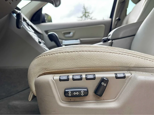 2006 volvo xc90 automaat 7 persoons 2.5 t summum personenauto - afbeelding 3 van  19