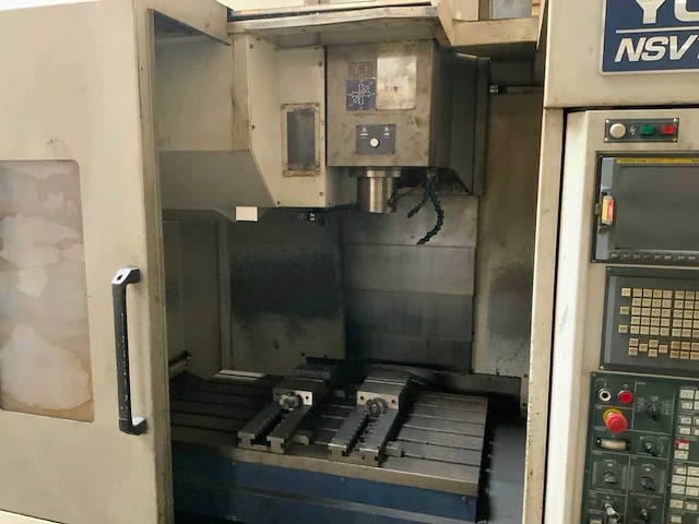 2006 ymc nsv102a verticale bewerkingscentrum - afbeelding 15 van  16