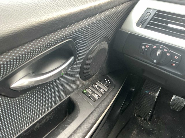 2007 - bmw - 3-serie touring - 320d - personenauto - afbeelding 10 van  11