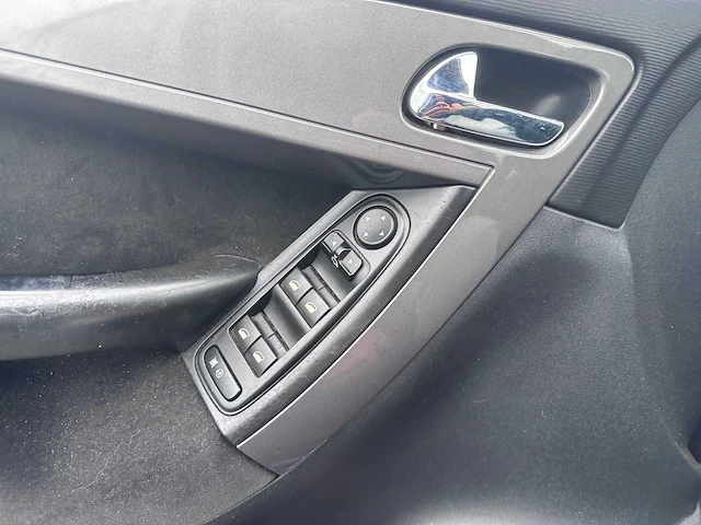2007 - citroen - grand c4 picasso - 2.0-16v automaat ambiance 7p. - 26-xk-hj - afbeelding 2 van  17