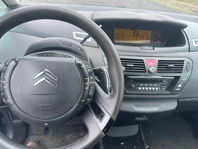 2007 - citroen - grand c4 picasso - 2.0-16v automaat ambiance 7p. - 26-xk-hj - afbeelding 16 van  17