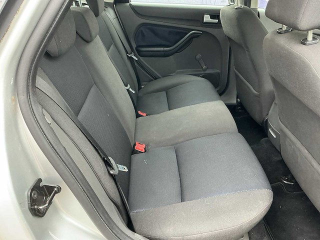 2007 - ford - focus - 1.6-16v futura - personenauto - afbeelding 6 van  13