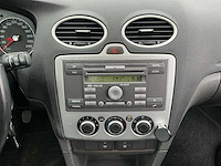 2007 - ford - focus - 1.6-16v futura - personenauto - afbeelding 8 van  13