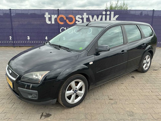 2007 - ford - focus wagon - 1.8-16v amb. flexif. - personenauto - afbeelding 1 van  12