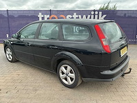 2007 - ford - focus wagon - 1.8-16v amb. flexif. - personenauto - afbeelding 4 van  7