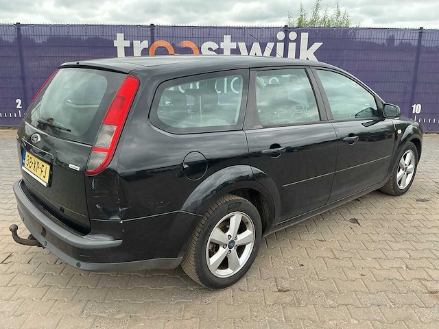 2007 - ford - focus wagon - 1.8-16v amb. flexif. - personenauto - afbeelding 10 van  12
