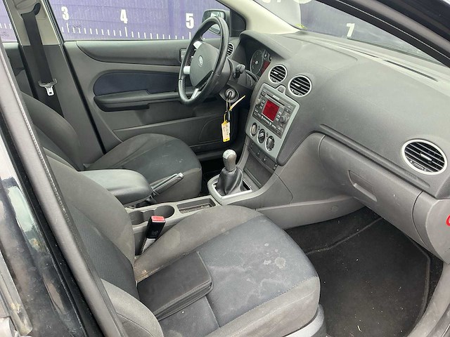 2007 - ford - focus wagon - 1.8-16v amb. flexif. - personenauto - afbeelding 5 van  7