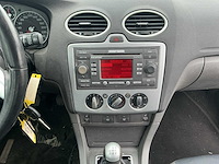 2007 - ford - focus wagon - 1.8-16v amb. flexif. - personenauto - afbeelding 12 van  12