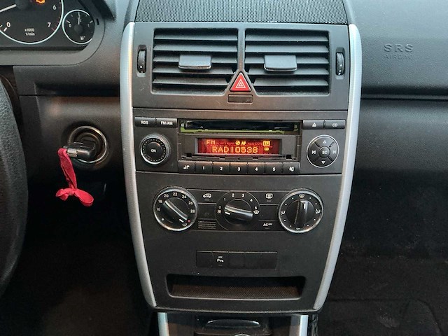 2007 - mercedes-benz - a-klasse - 170 avantgarde - personenauto - afbeelding 8 van  12