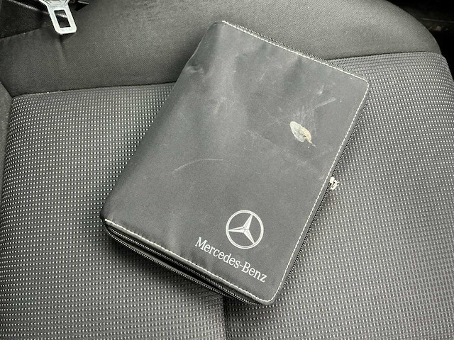 2007 - mercedes-benz - c-klasse - 200 cdi - personenauto - afbeelding 9 van  9