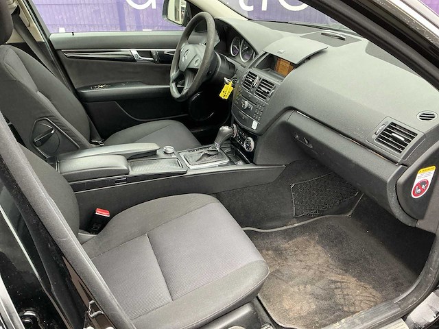 2007 - mercedes-benz - c-klasse - 200 cdi - personenauto - afbeelding 2 van  9