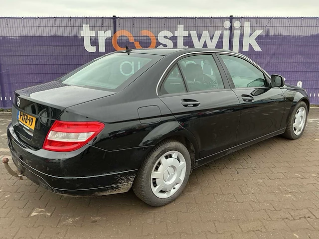 2007 - mercedes-benz - c-klasse - 200 cdi - personenauto - afbeelding 8 van  13