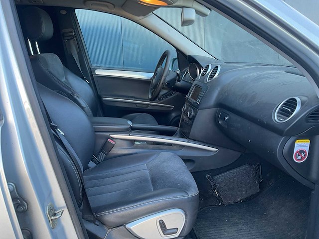 2007 - mercedes-benz - ml 320 - bedrijfswagen - afbeelding 13 van  15