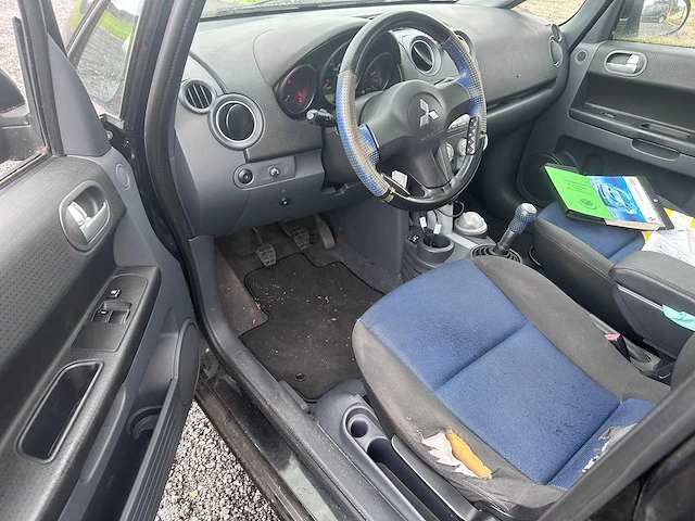 2007 - mitsubishi - colt - 1.5 d'azur lpg- 31-xb-dg - afbeelding 16 van  18
