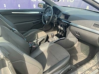 2007 - opel - 2007 - astra twintop - 1.8 cosmo - personenauto - afbeelding 9 van  12