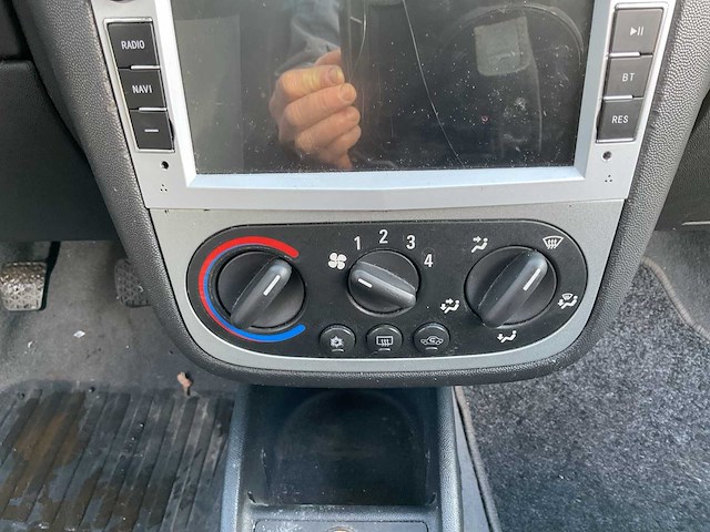 2007 - opel - corsa - 1.4-16v silverline - personenauto - afbeelding 9 van  10