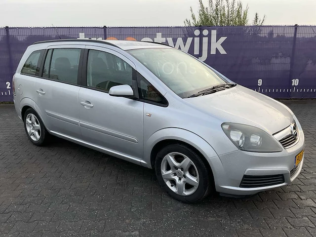 2007 - opel - zafira - 1.8 business - personenauto - afbeelding 4 van  11