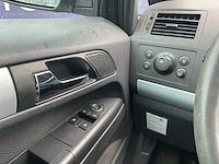 2007 - opel - zafira - 2.2 temptation - personenauto - afbeelding 2 van  12