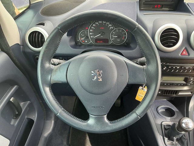 2007 - peugeot - 1007 - 1.4-16v gentry - personenauto - afbeelding 2 van  12