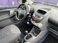 2007 - peugeot - 107 - 1.0-12v xs - personenauto - afbeelding 10 van  12