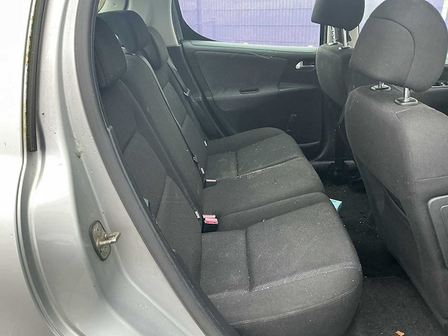 2007 - peugeot - 207 - 1.4-16v xs pack - personenauto - afbeelding 6 van  12